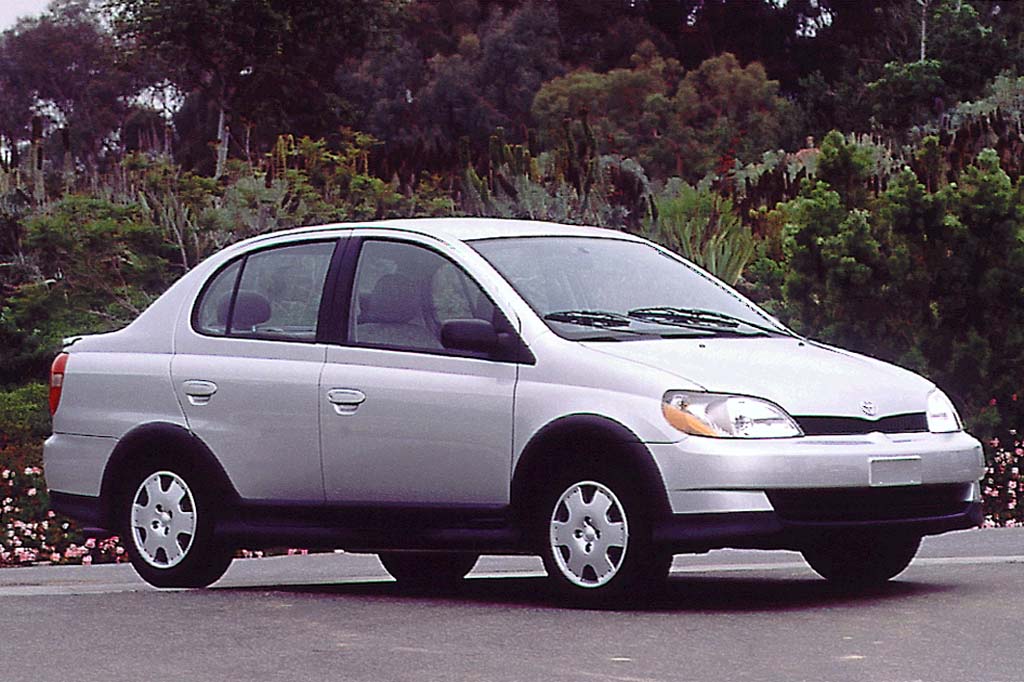 2000-05 Toyota Echo | Consumer Guide Auto