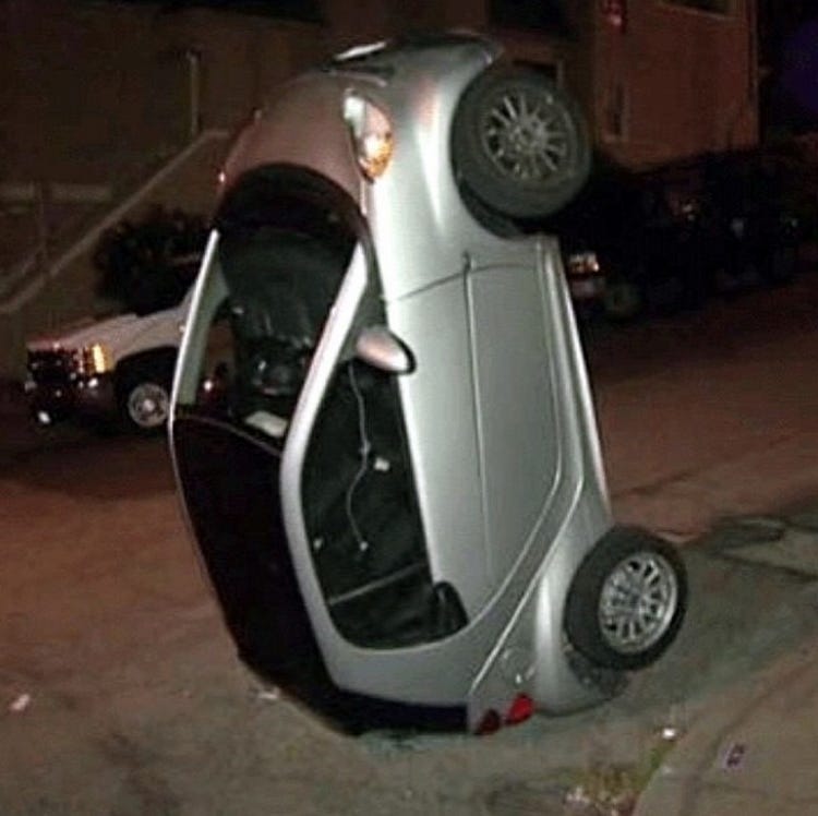 Flipping Over Smart Cars Is the Latest Criminal Trend in San Francisco
