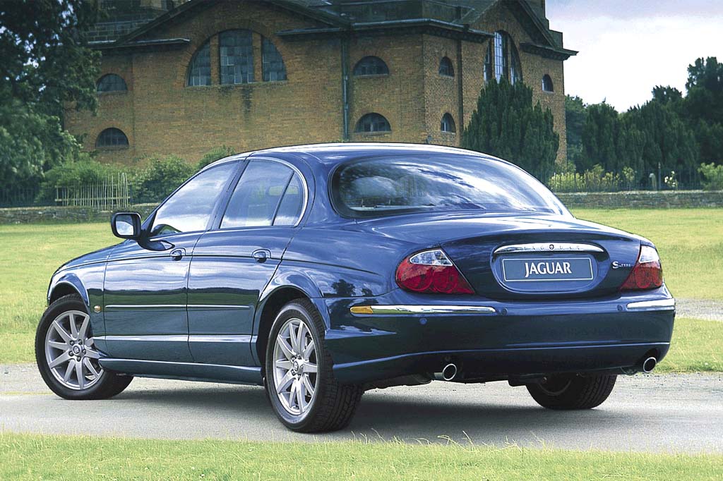 2000-02 Jaguar S-Type | Consumer Guide Auto