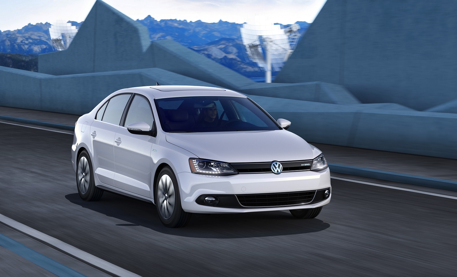 2013 Volkswagen Jetta Hybrid Or Jetta TDI: Which Would You Buy?