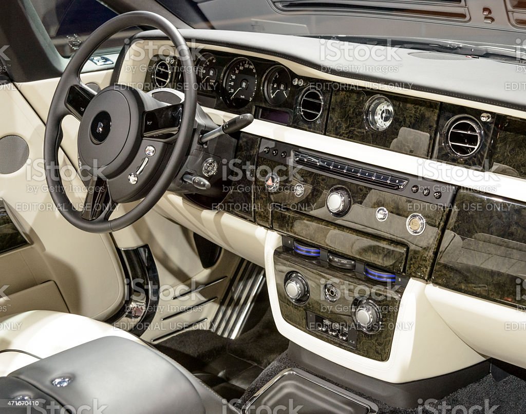 Rollsroyce Phantom Drophead Coupe Convertible Car Luxury Interior Stock  Photo - Download Image Now - iStock