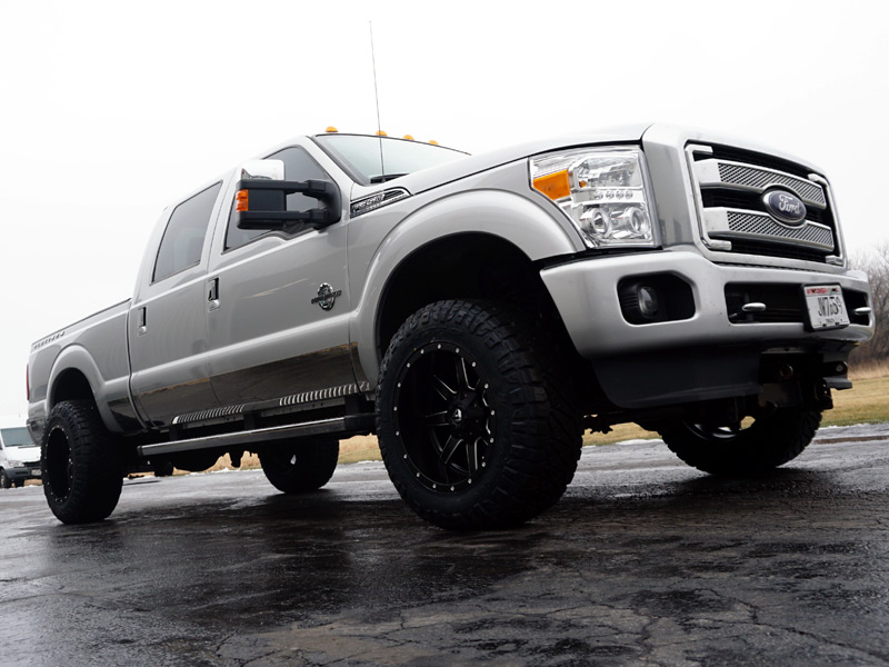 2014 Ford F-350 Super Duty - 20x12 Fuel Offroad Wheels 35x12.5R20 Nitto  Tires Rough Country 2-inch Suspension Leveling Kit