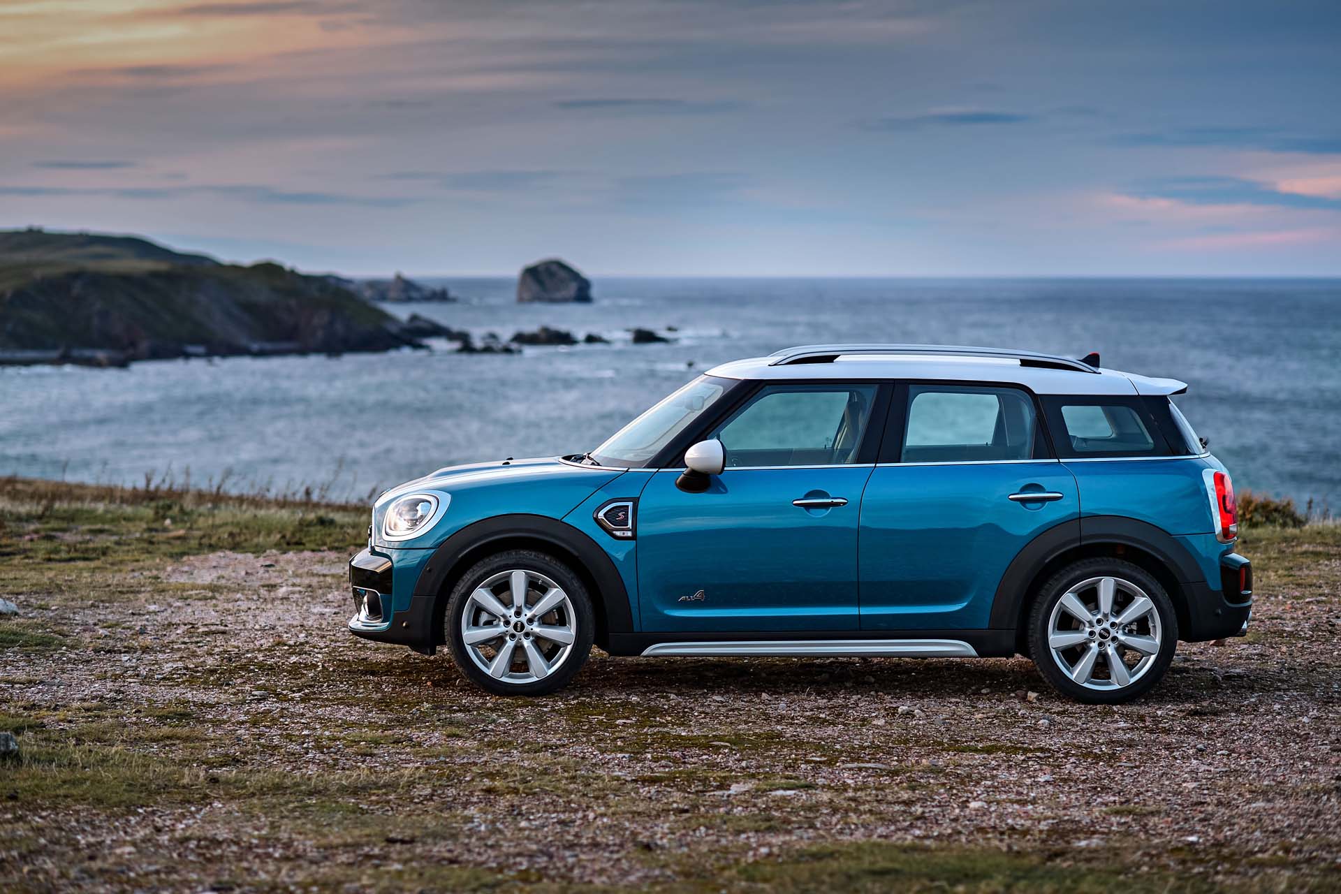 2019 MINI Countryman Review, Ratings, Specs, Prices, and Photos - The Car  Connection