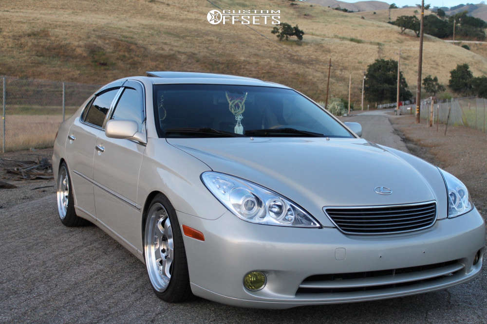 2005 Lexus ES330 with 18x8.5 30 ESR Sr06 and 225/40R18 Dcenti D9000 and  Coilovers | Custom Offsets
