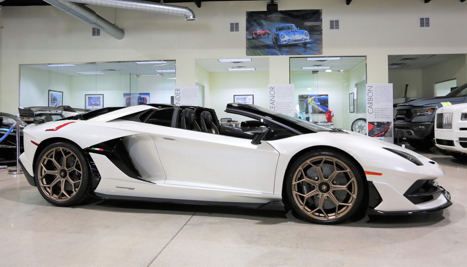 This 2020 Lamborghini Aventador SVJ Roadster Costs $875K and It's Easy To  Understand Why - autoevolution