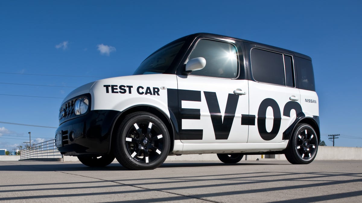 I'm Still Pissed We Never Got The Electric Nissan Cube EV-02