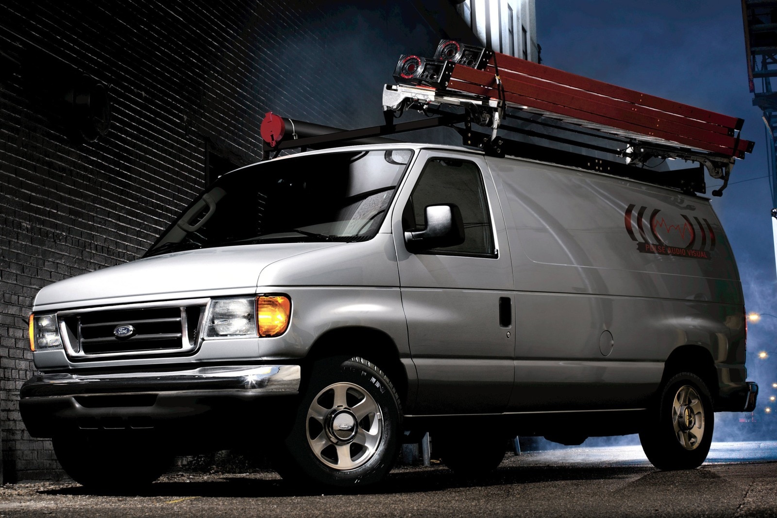 2007 Ford Econoline Cargo Review & Ratings | Edmunds