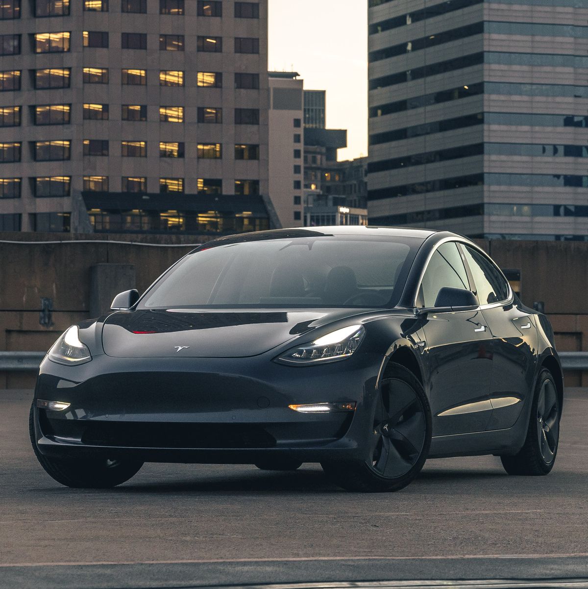 Tesla Model 3 and Model Y Prices Continue to Fluctuate