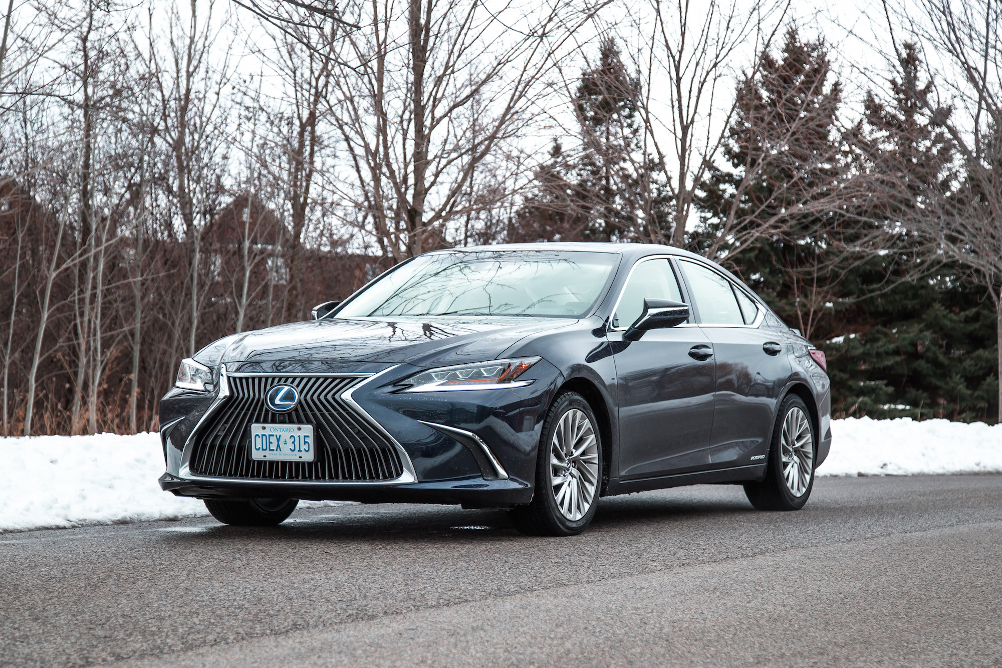 Review: 2020 Lexus ES 300h | CAR