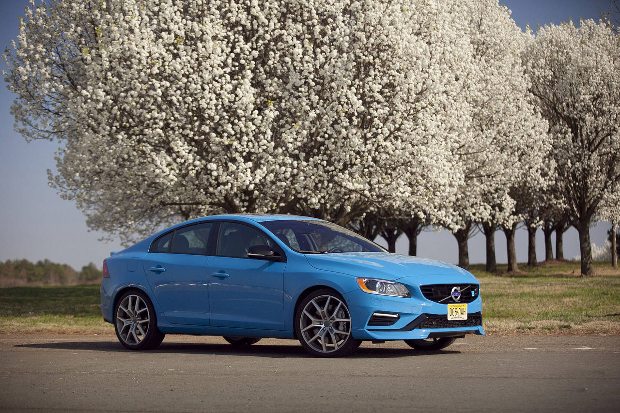 Volvo S60 Polestar: A Car That's All About the Color - WSJ