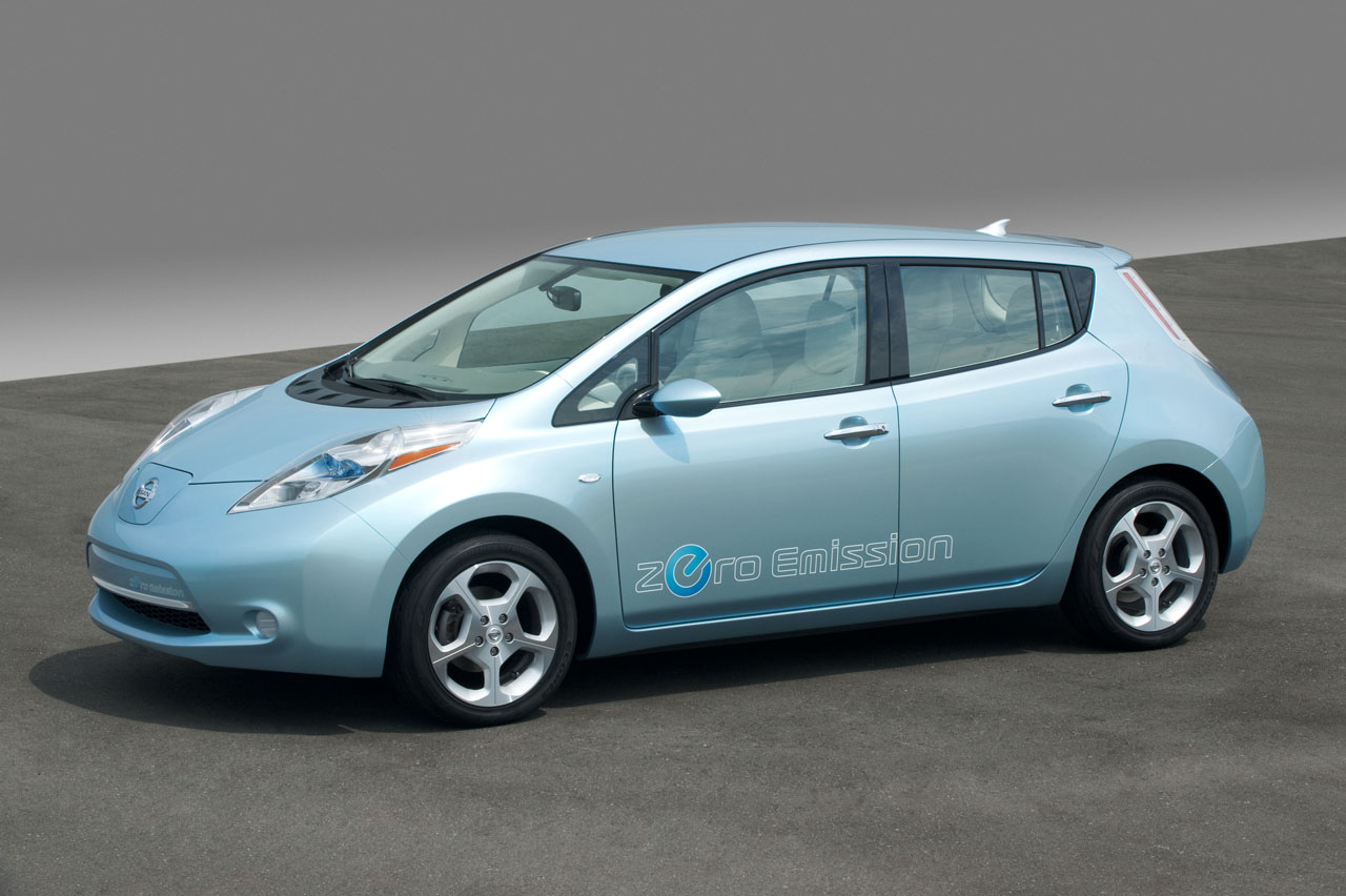 Lessons learned from early electric car: 2011 Nissan Leaf at 90,000 miles