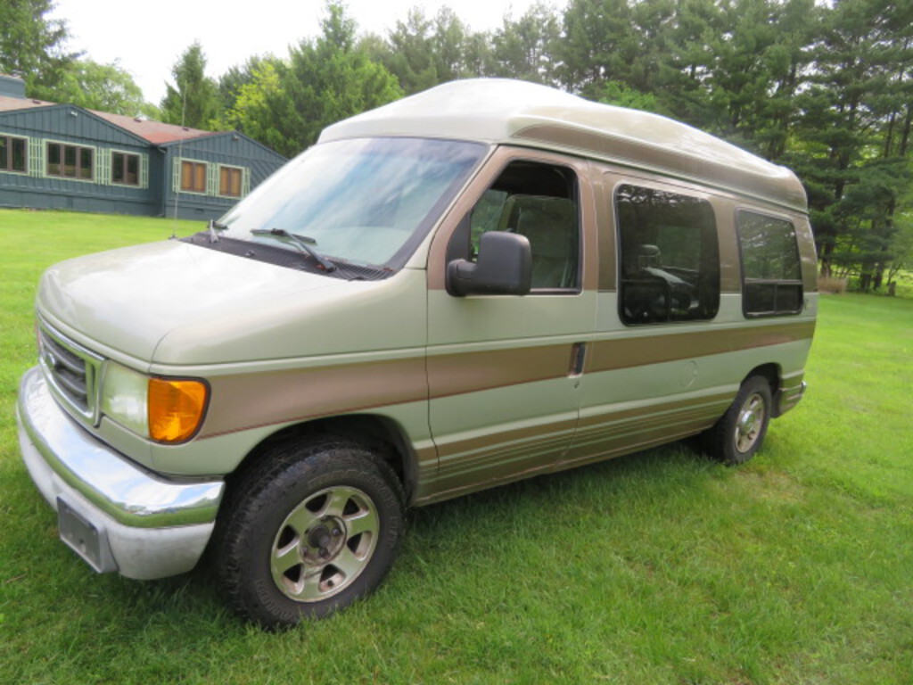 2004 Ford E150 Van PARTS - NO TITLE | Collector Cars Classic & Vintage Cars  | Online Auctions | Proxibid