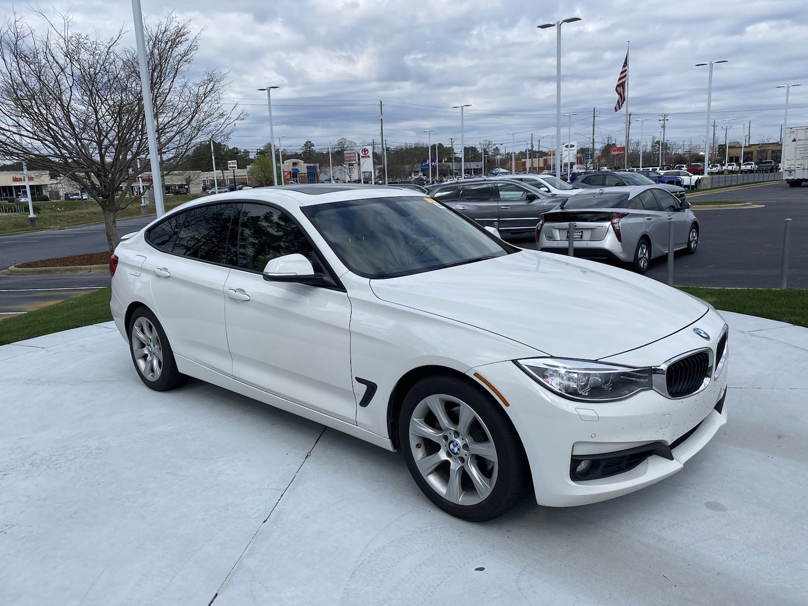 Pre-Owned 2015 BMW 3 Series Gran Turismo 328i xDrive Hatchback in  Tallahassee #Q14799A | Dale Earnhardt Jr. Chevrolet