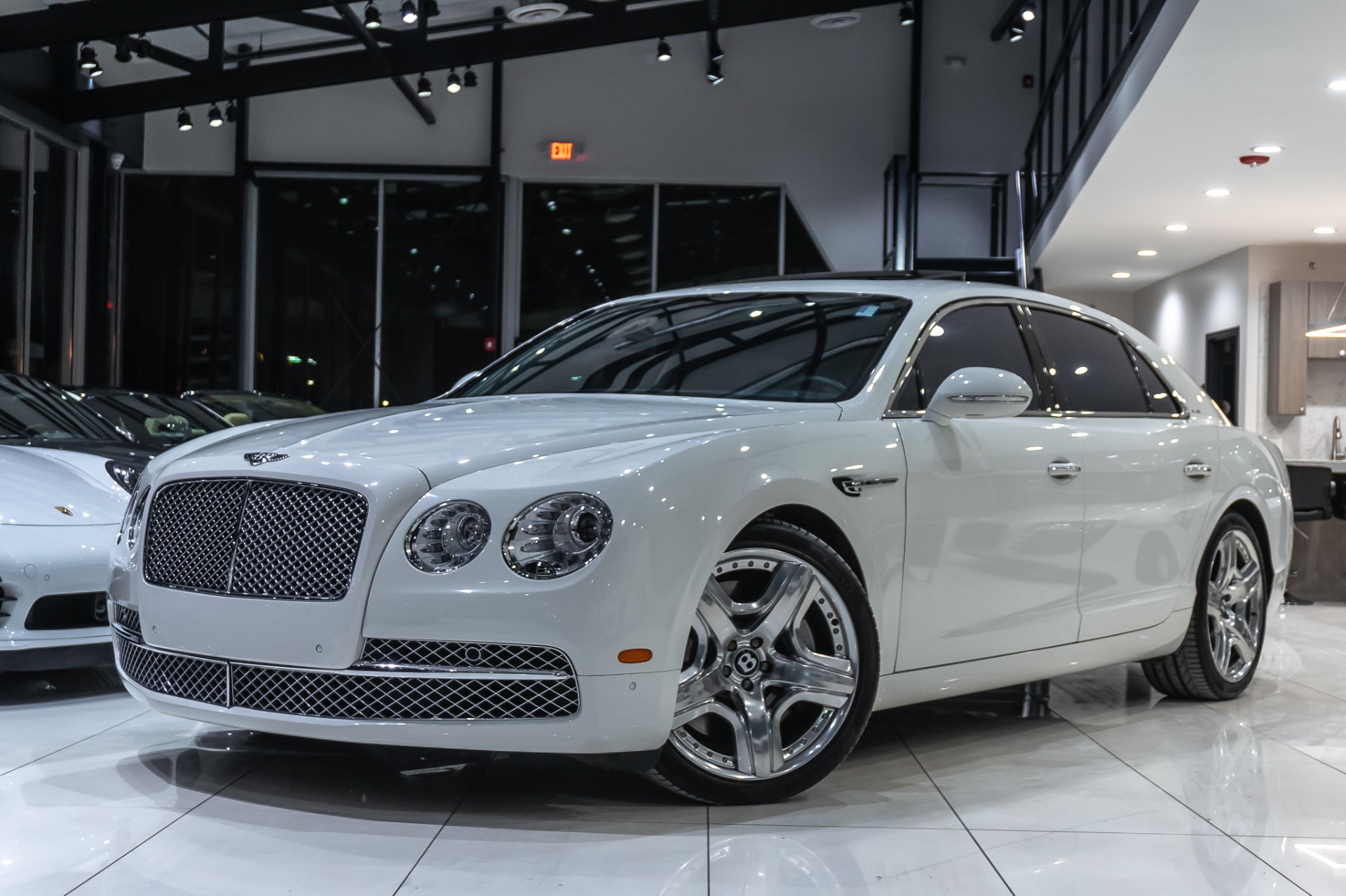Used 2014 Bentley Flying Spur W12 Sedan LOADED Glacier White! For Sale  (Special Pricing) | Chicago Motor Cars Stock #16689A