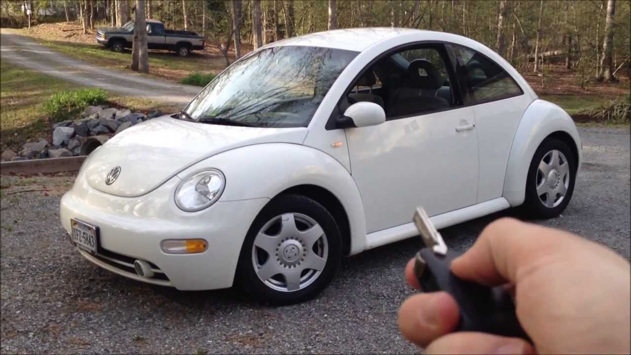 2001 Volkswagen Beetle 2.0 GLS 5-spd Walkaround, Start up and Tour - YouTube