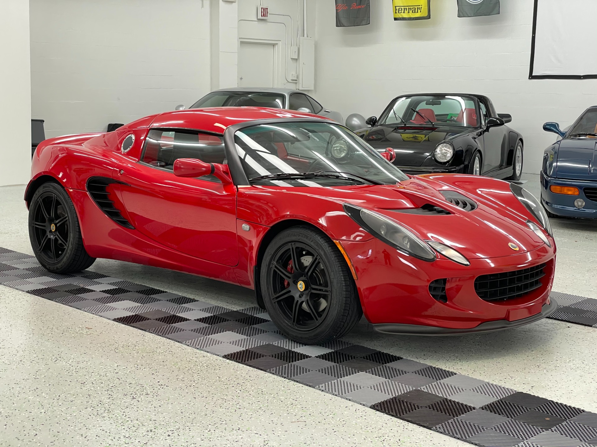 Used 2005 Lotus Elise Coupe 2D For Sale ($33,447) | Track & Field Motors  Stock #L32889