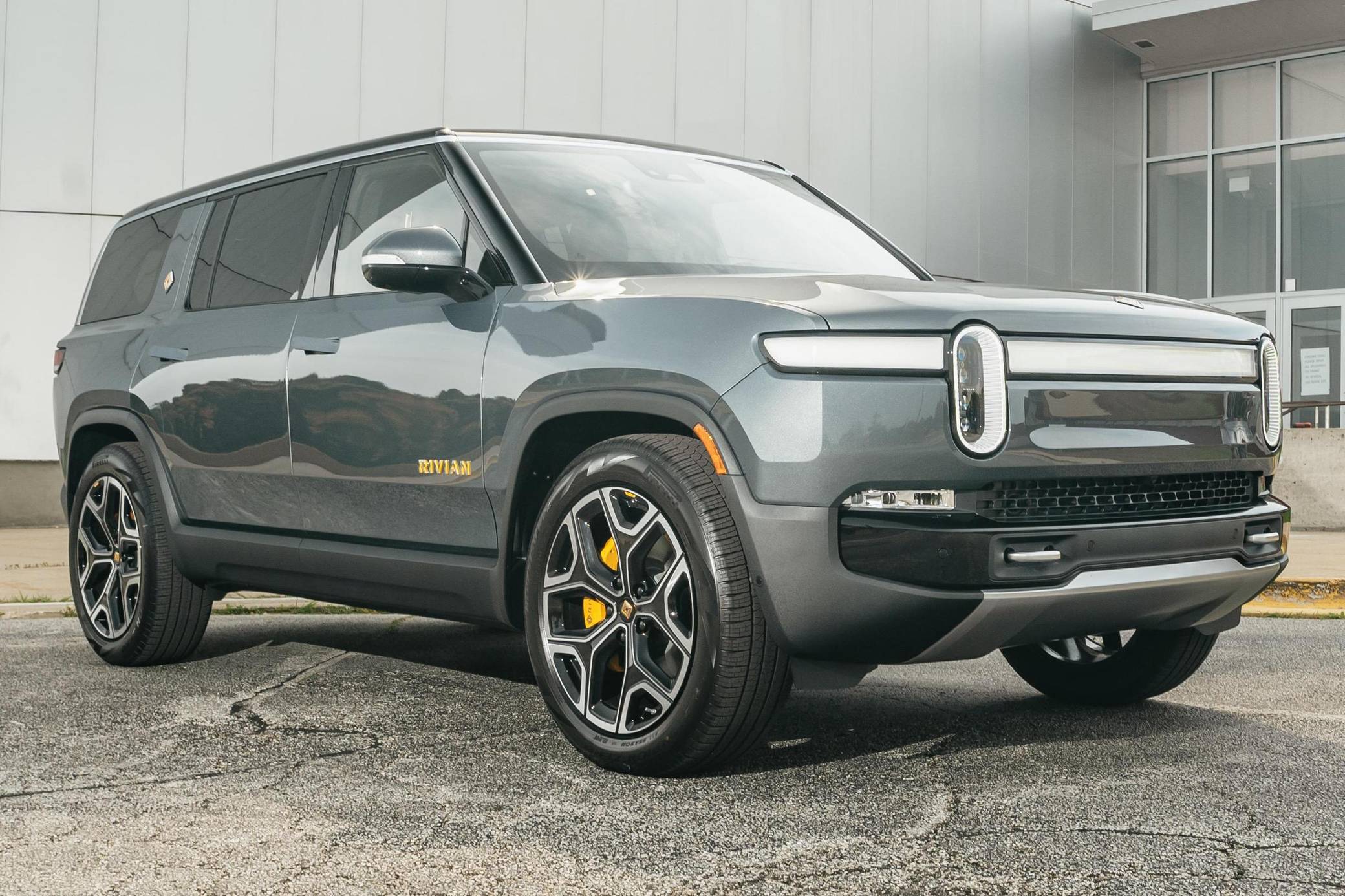 2022 Rivian R1S Launch Edition for Sale - Cars & Bids
