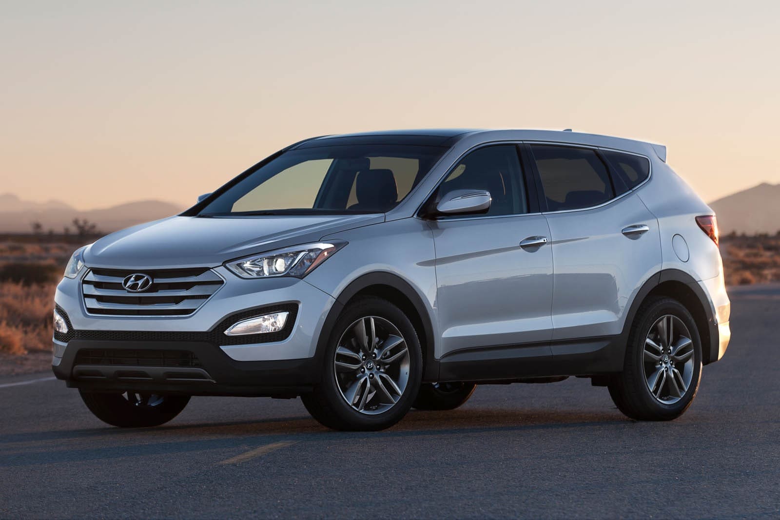 2014 Hyundai Santa Fe Sport Review & Ratings | Edmunds