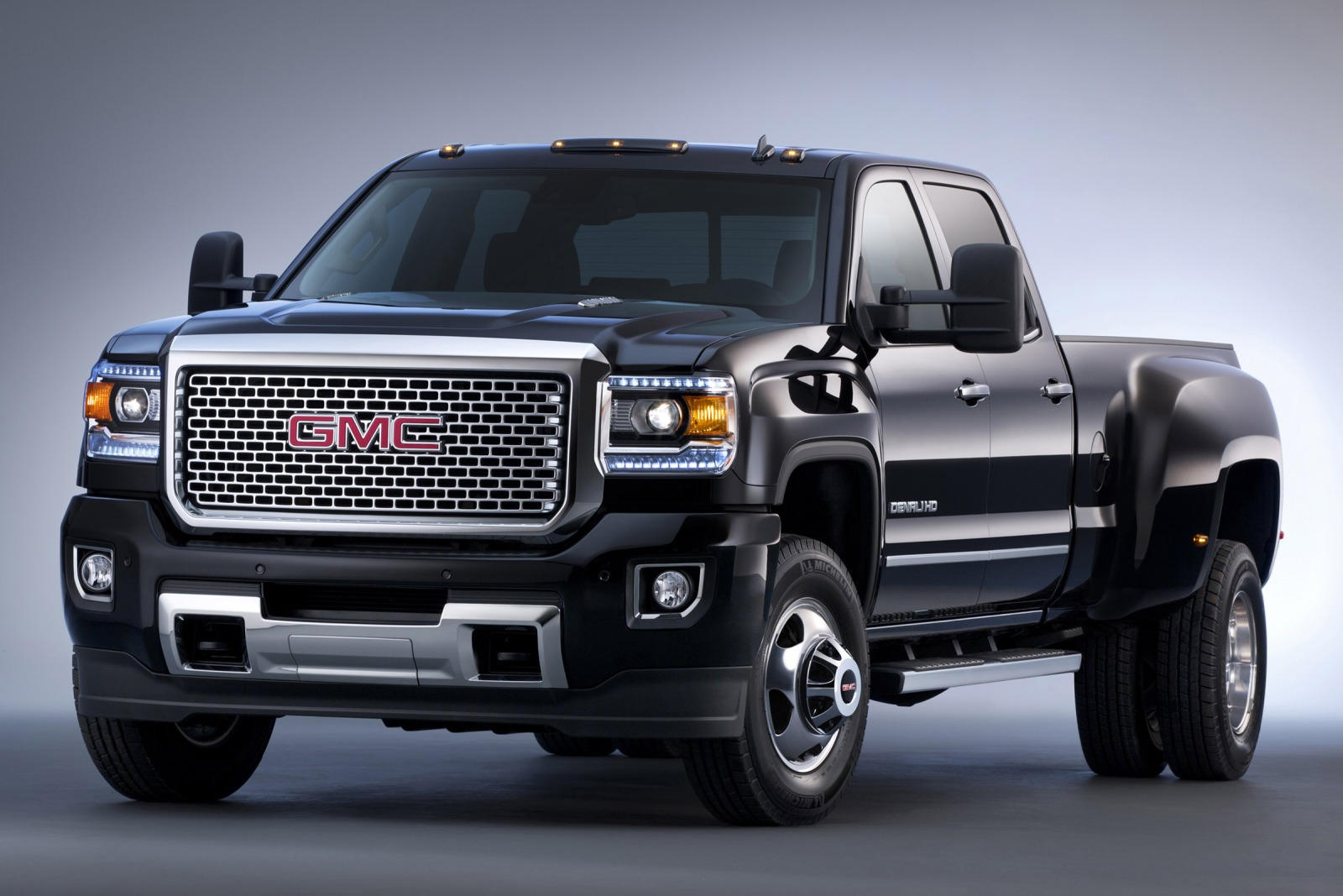 2018 GMC Sierra 3500HD: Review, Trims, Specs, Price, New Interior Features,  Exterior Design, and Specifications | CarBuzz
