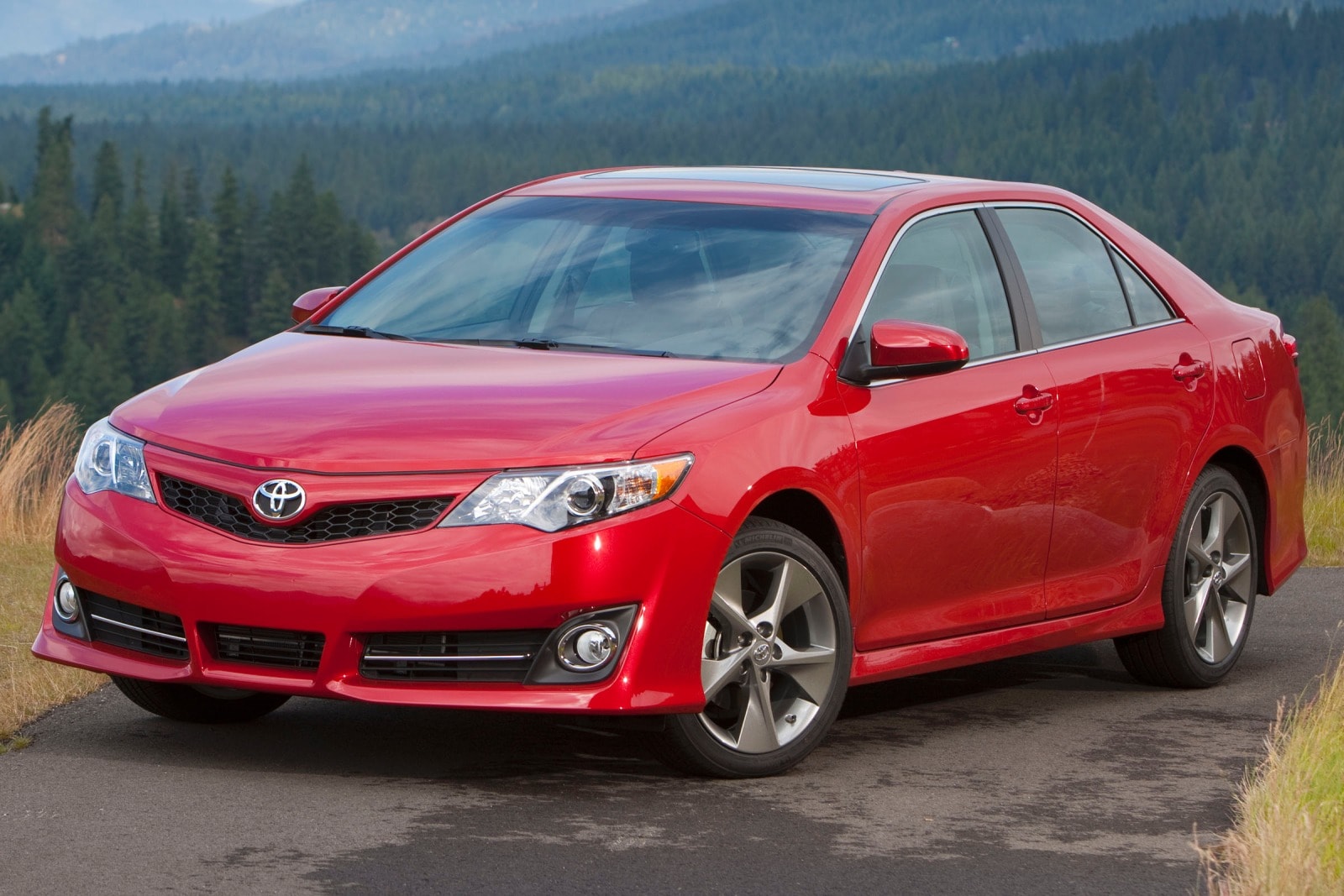2012 Toyota Camry Review & Ratings | Edmunds