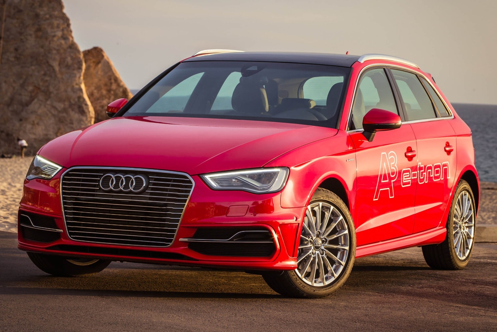 2016 Audi A3 Sportback e-tron Review & Ratings | Edmunds