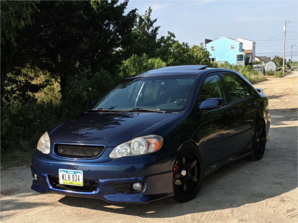 2005 Toyota Corolla with 18x8.5 35 XXR 555 and 235/40R18 Falken Azenis  Fk450 and Lowering Springs | Custom Offsets