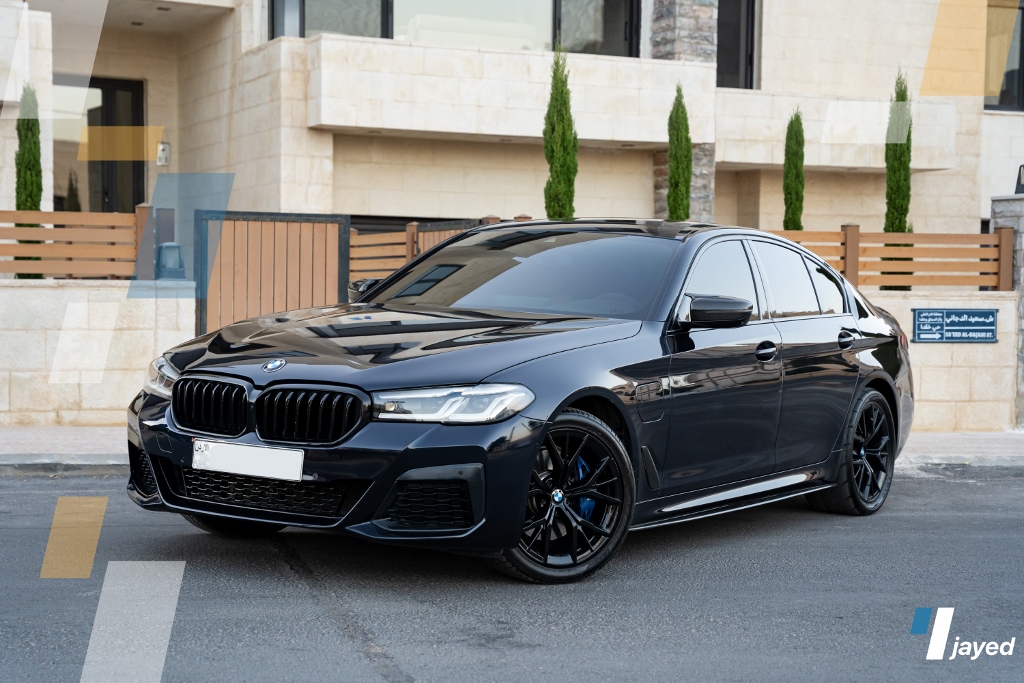 4jayed - 2021 BMW 5 Series