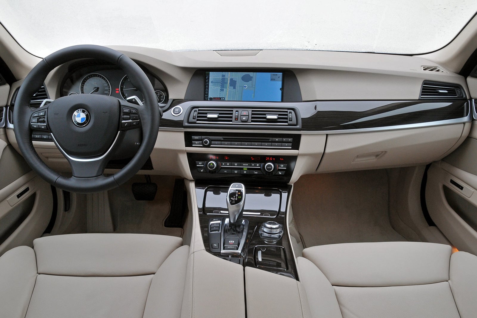 2011 BMW 5 Series Sedan Interior Photos | CarBuzz
