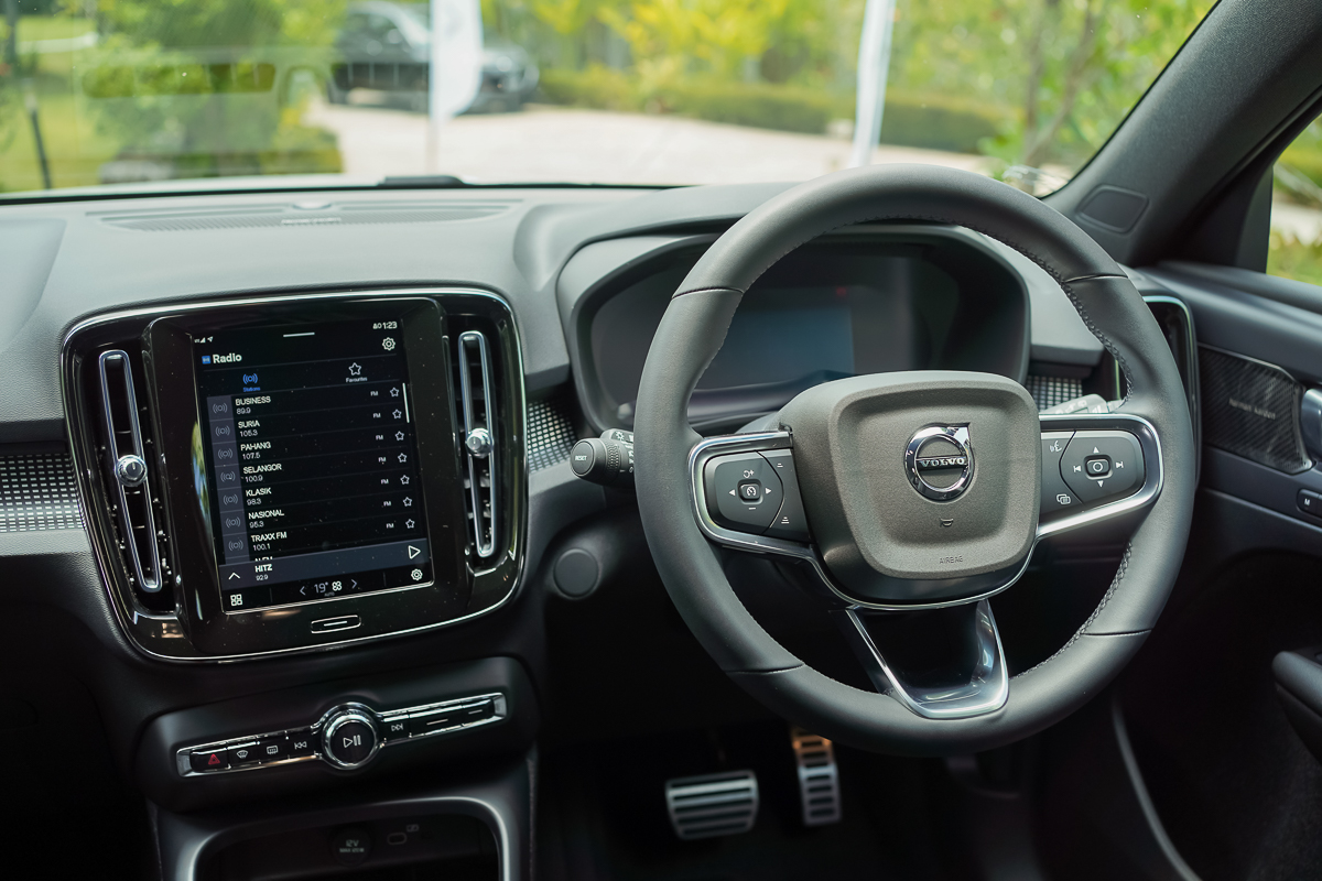 TopGear | FIRST DRIVE: 2022 Volvo XC40 Recharge Pure Electric