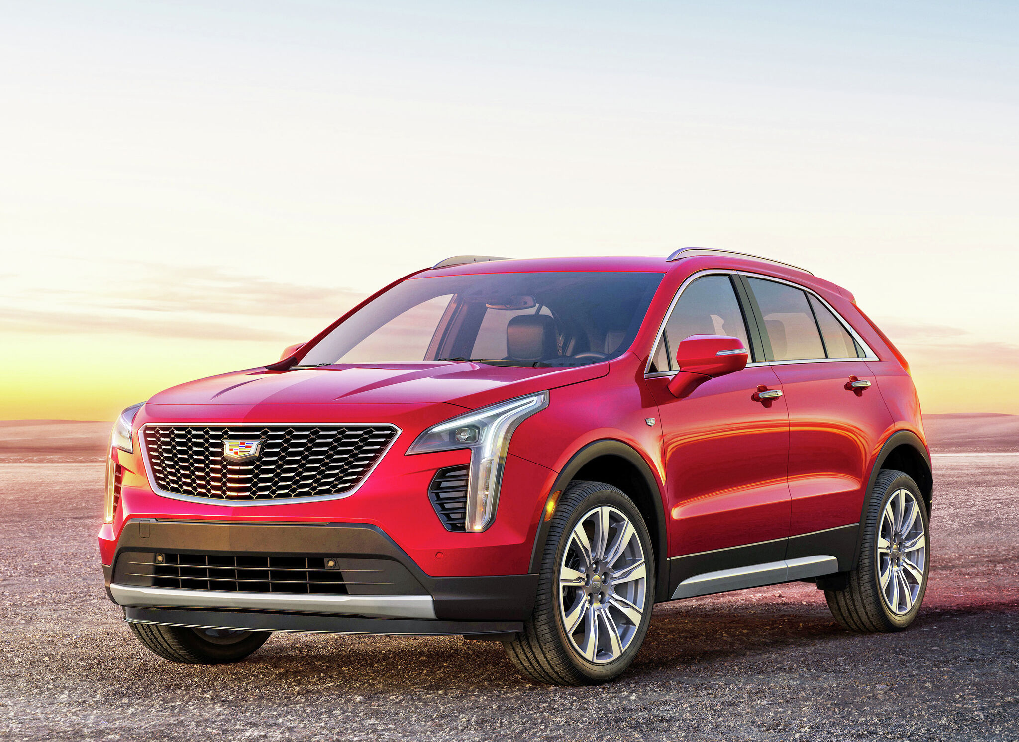Cadillac XT4 for 2023 has more standard technology, new colors