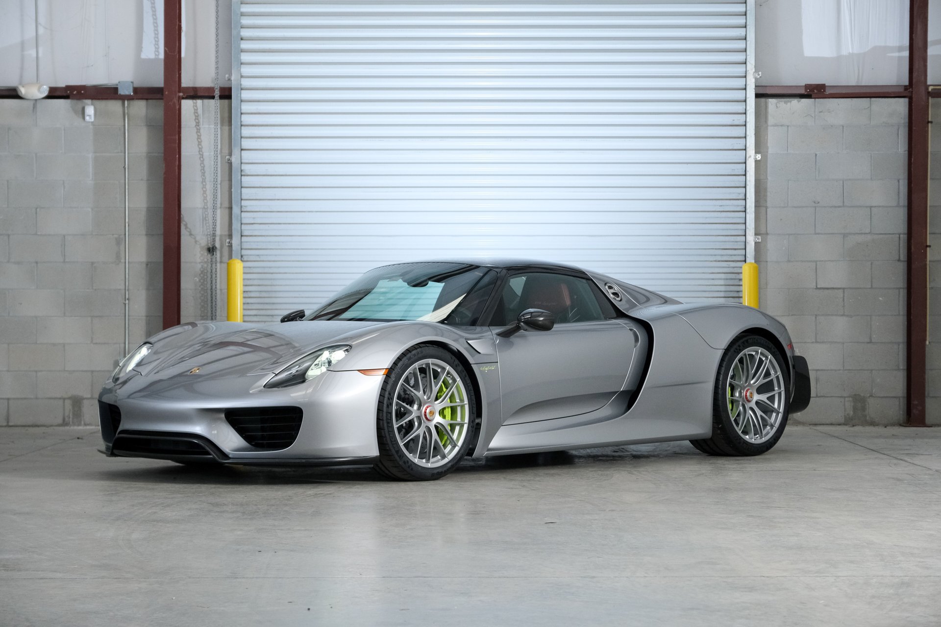 2015 Porsche 918 Spyder Weissach Package | Monterey Jet Center Auction |  Collector Car Auctions | Broad Arrow Auctions