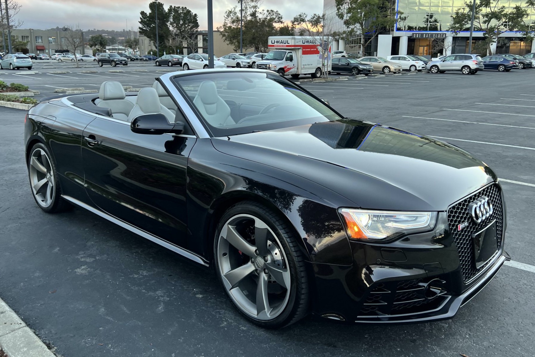 24k-Mile 2014 Audi RS5 Cabriolet for sale on BaT Auctions - sold for  $50,050 on February 11, 2022 (Lot #65,539) | Bring a Trailer