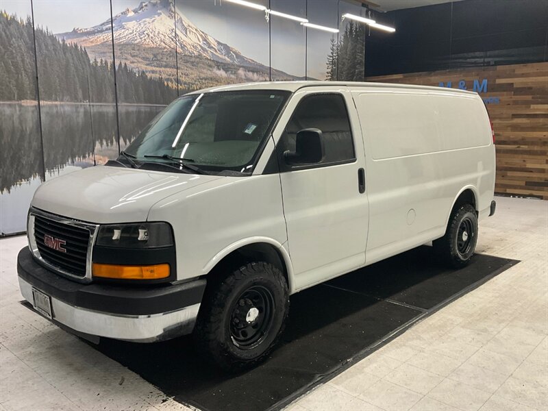 2016 GMC Savana Cargo Van 2500 / 4.8L V8 / ONLY 92,000 MILES / BF GOODRICH  TIRES / CARGO VAN / 3/4 TON