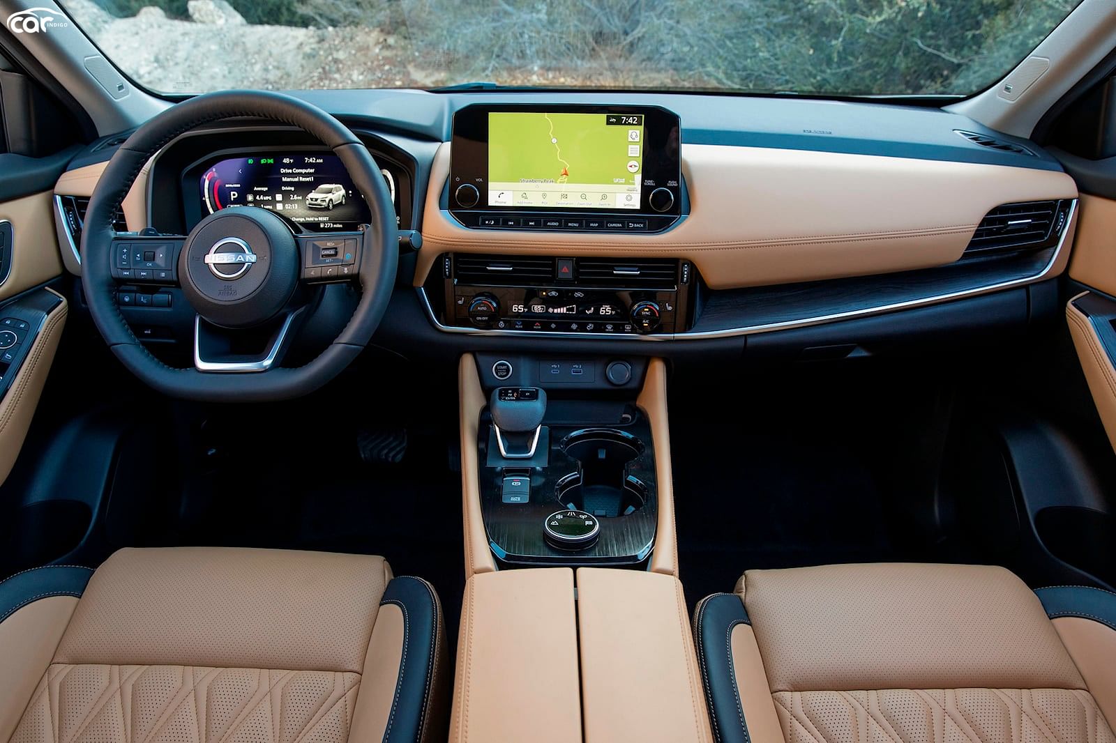 2022 Nissan Rogue Interior Review - Seating, Infotainment, Dashboard and  Features | CarIndigo.com