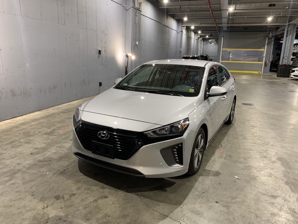 Certified Pre-Owned 2019 Hyundai Ioniq Plug-In Hybrid Base 4D Hatchback in  Brooklyn #A5322 | Plaza Hyundai