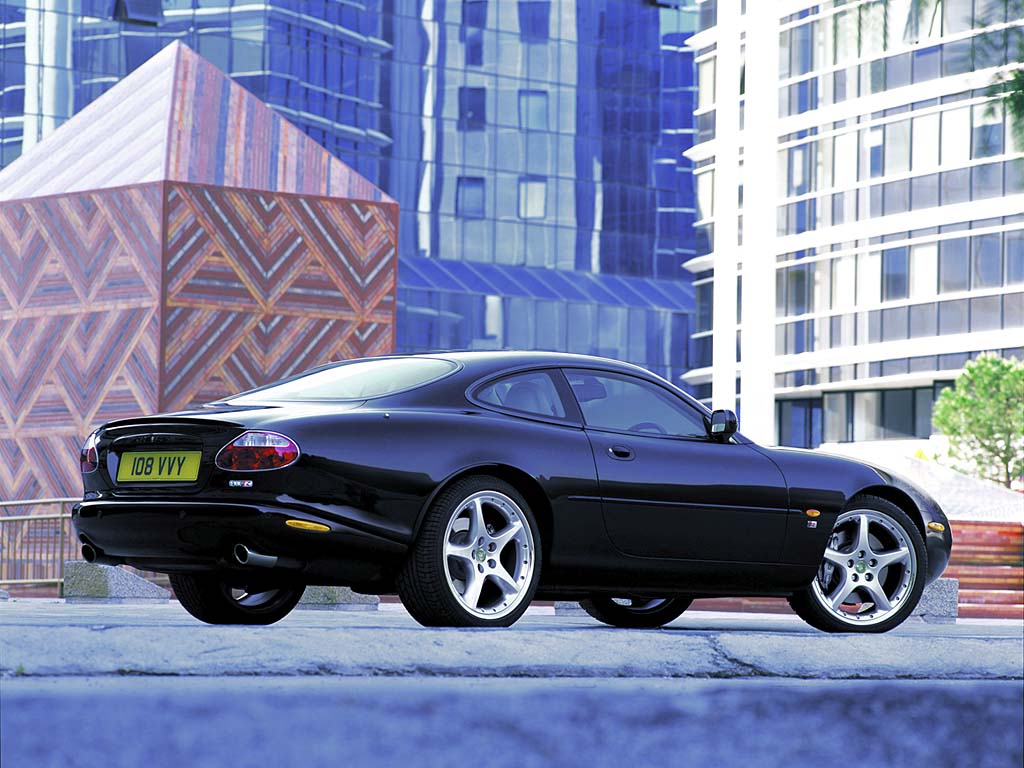 2003 Jaguar XKR Coupe | | SuperCars.net