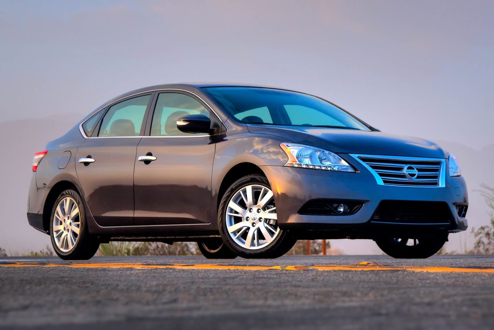 2013 Nissan Sentra Review & Ratings | Edmunds