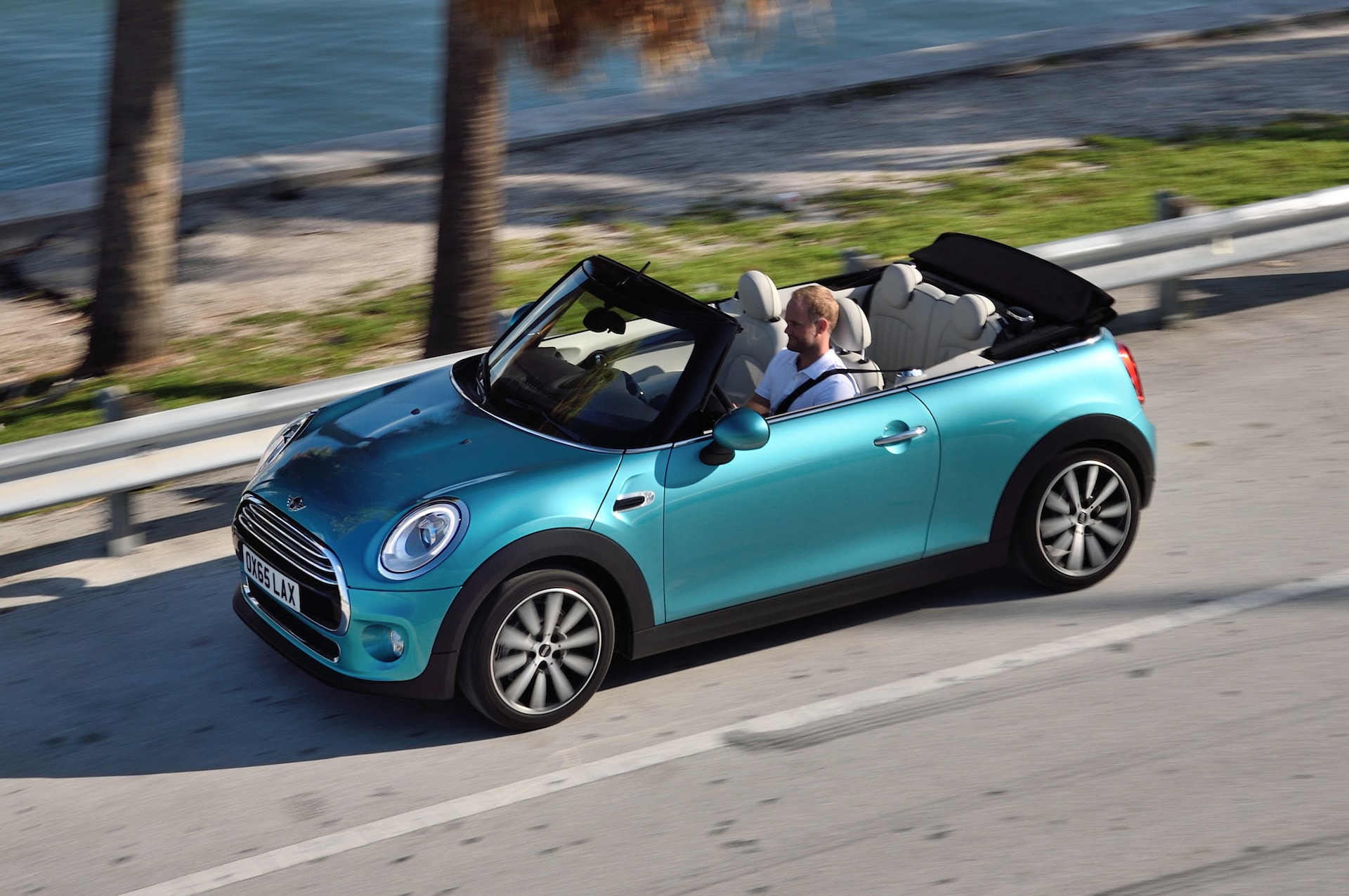 2016 Mini Convertible is More Spacious, More Practical Than Before