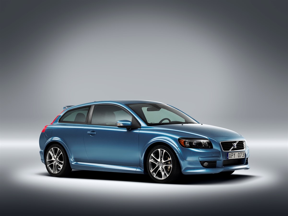 Volvo C30, Orinoco Blue, Colour coordinated body kit, 18" Atreus - Volvo  Car USA Newsroom