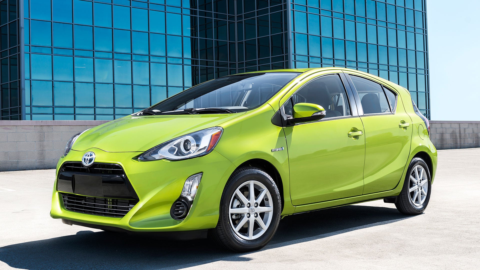 The 2016 Toyota Prius C Makes No Sense—And That's the Appeal