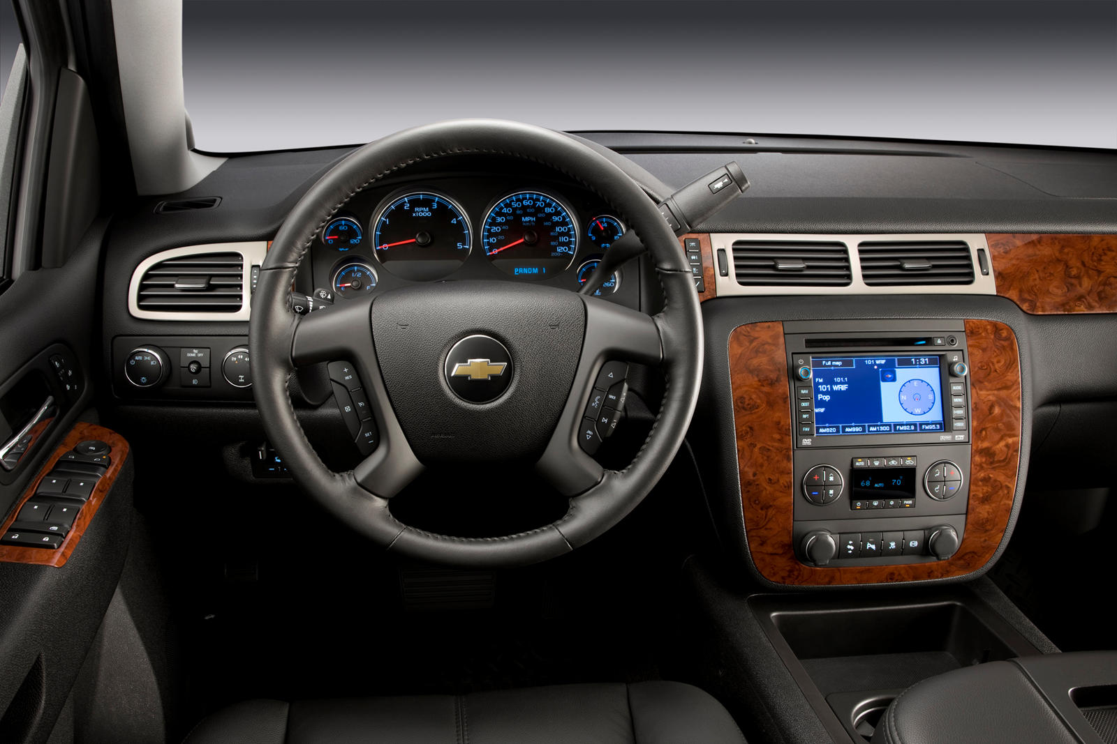 2009 Chevrolet Silverado 2500HD Interior Photos | CarBuzz
