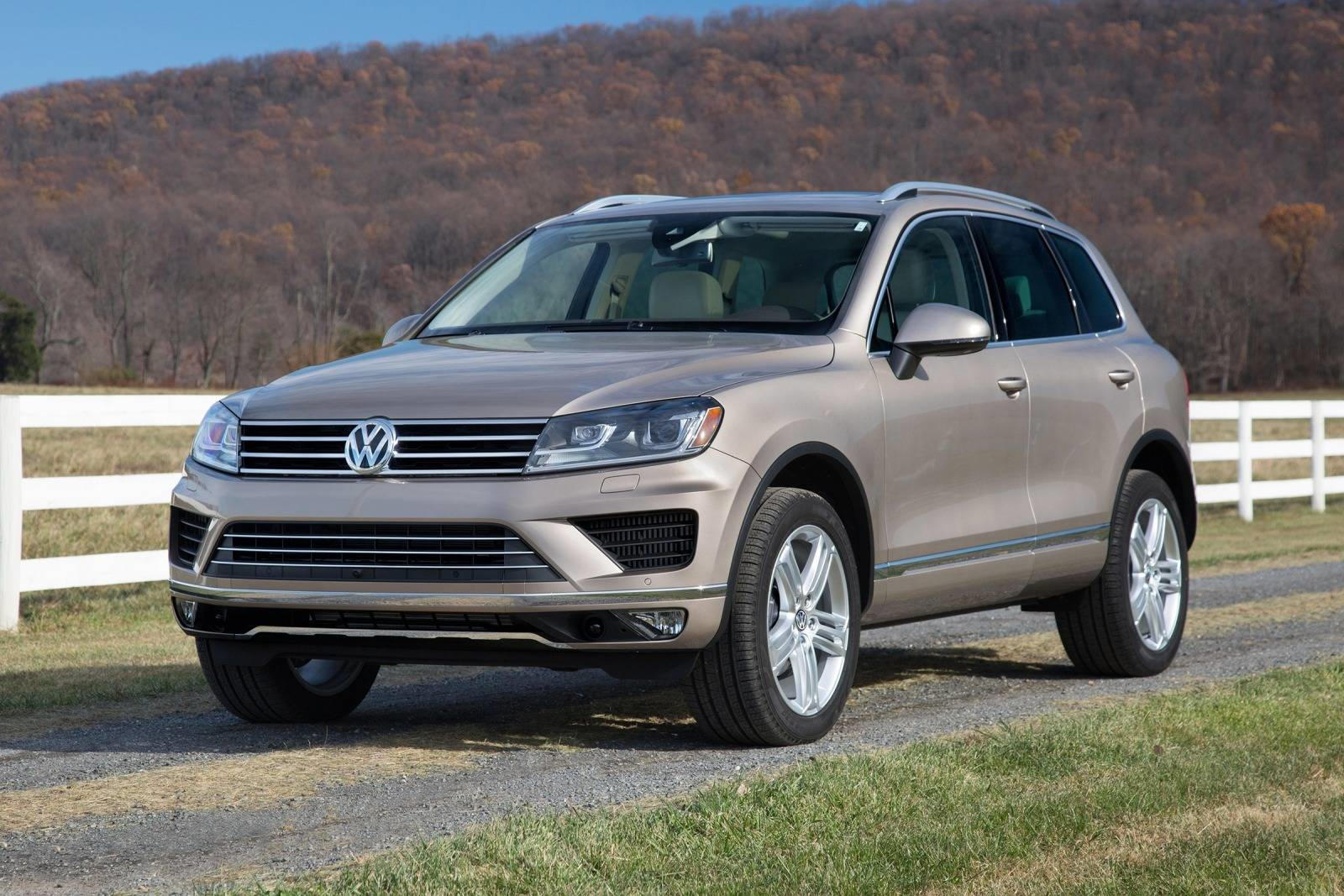 2017 Volkswagen Touareg: Review, Trims, Specs, Price, New Interior  Features, Exterior Design, and Specifications | CarBuzz