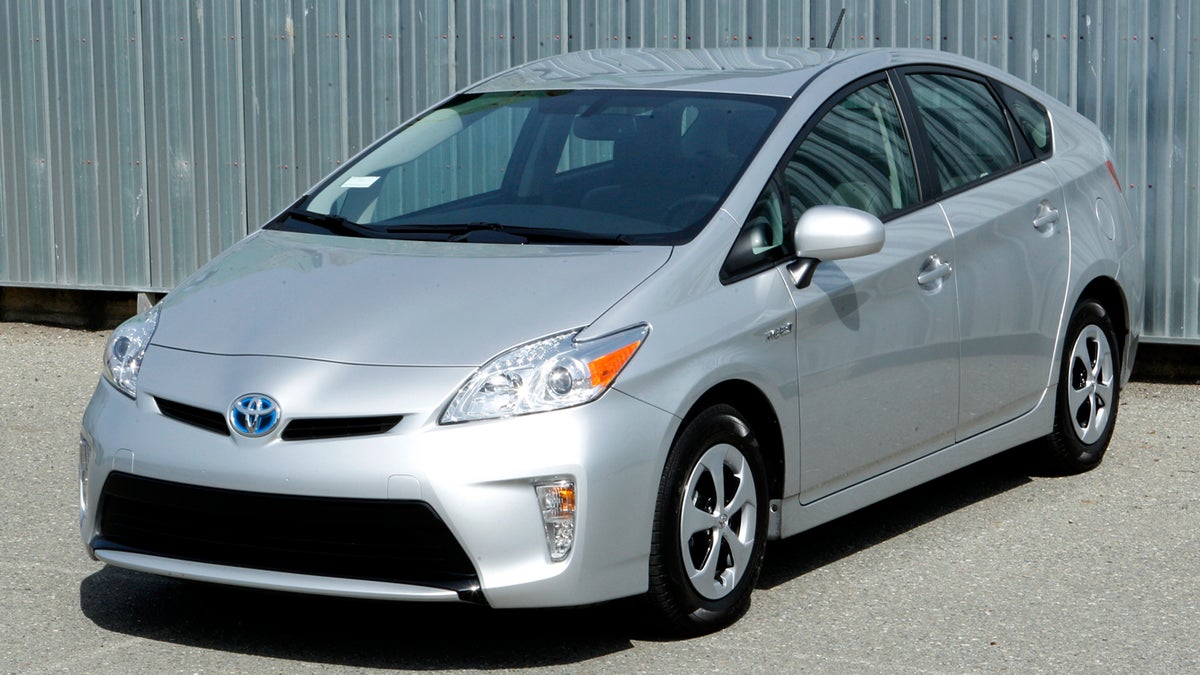 2012 Toyota Prius review: 2012 Toyota Prius - CNET