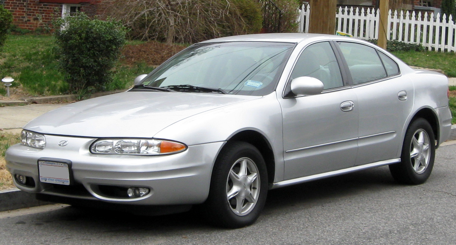 Oldsmobile Alero - Wikipedia
