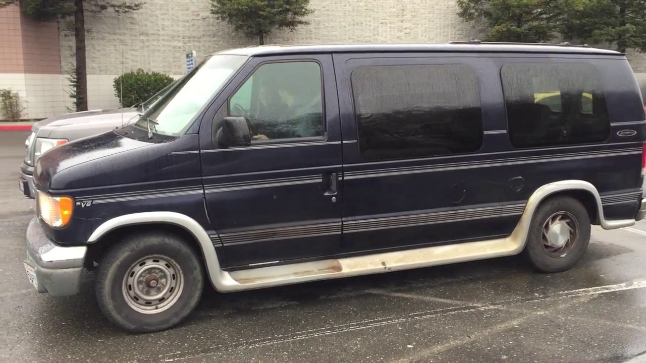 Camper Van - Inside of 2000 Ford E150 Econoline - YouTube