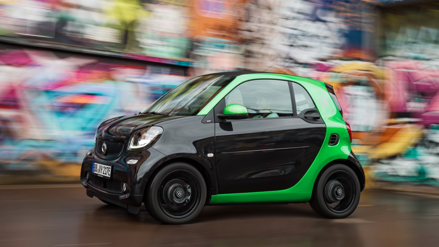 Smart ForTwo Electric Drive (2017-2018) price and specifications - EV  Database