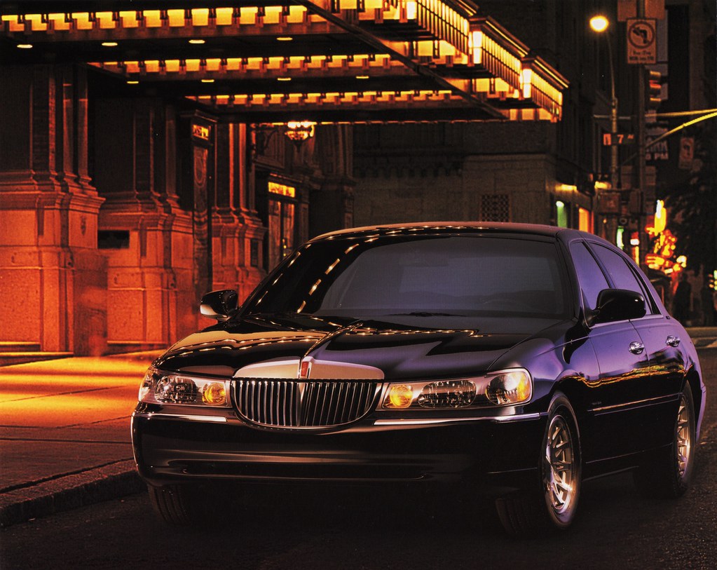 1998 Lincoln Town Car Signature Series | Alden Jewell | Flickr