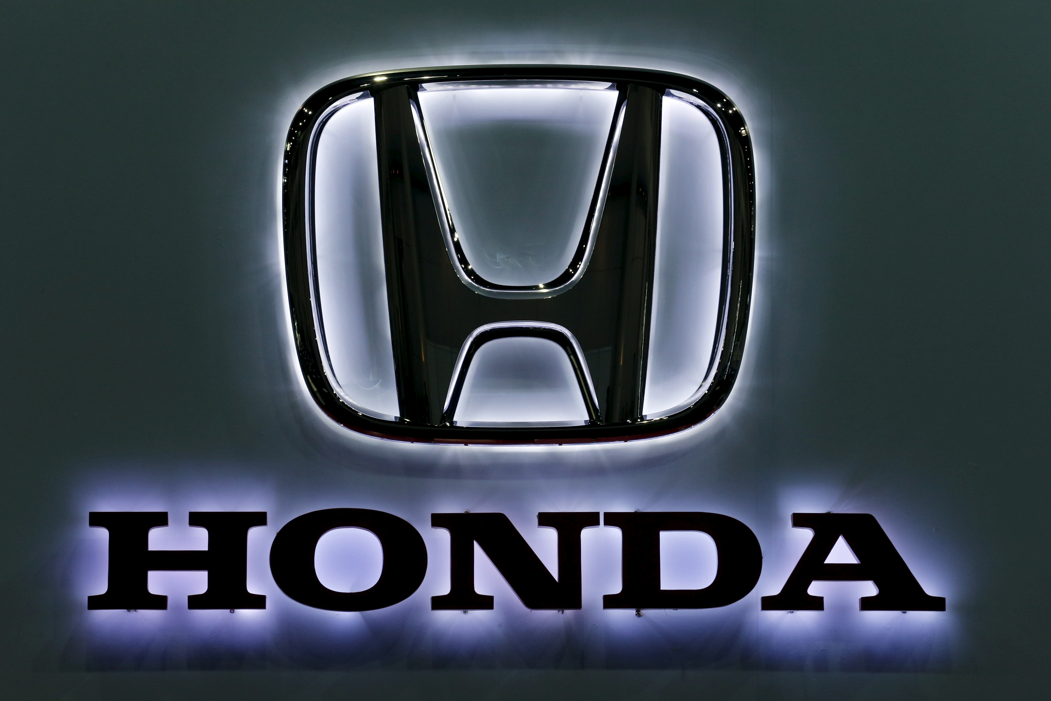 Australian competition watchdog sues Honda unit for false dealership  closure claims | Reuters