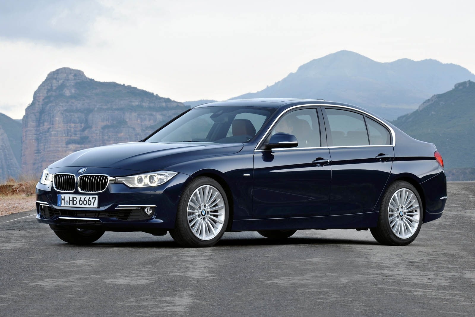Used 2012 BMW 3 Series Sedan Review | Edmunds