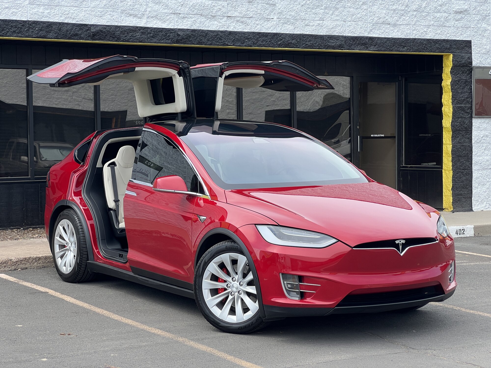 2019 Tesla Model X Performance with Ludicrous (Red/Cream w/FSD 7 seats) -  $82,000 | Tesla Motors Club